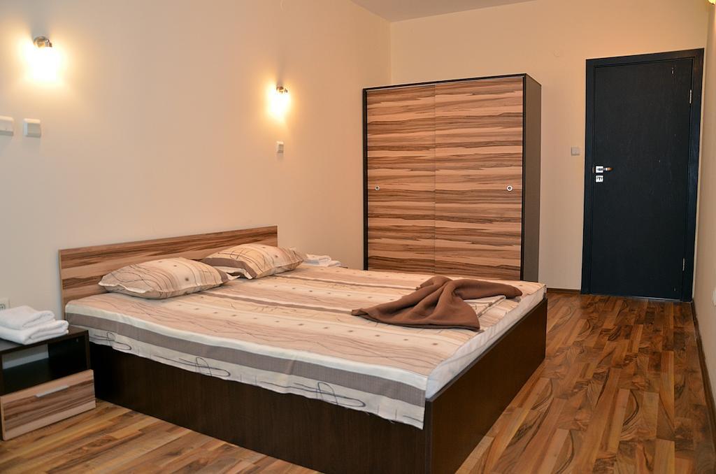 Ivtour Apartments In Yalta Complex Golden Sands Quarto foto